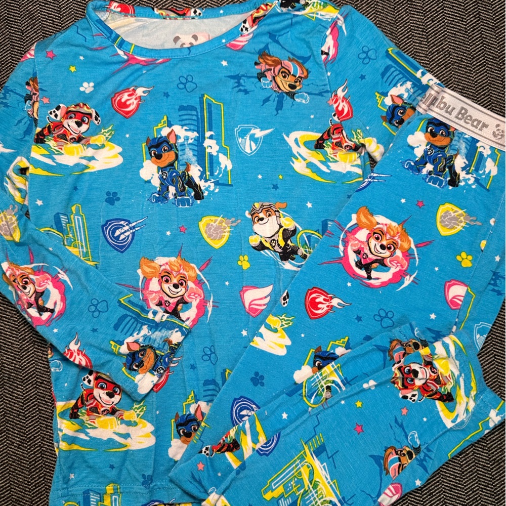 Bellabu bear 4T Paw Patrol pajamas